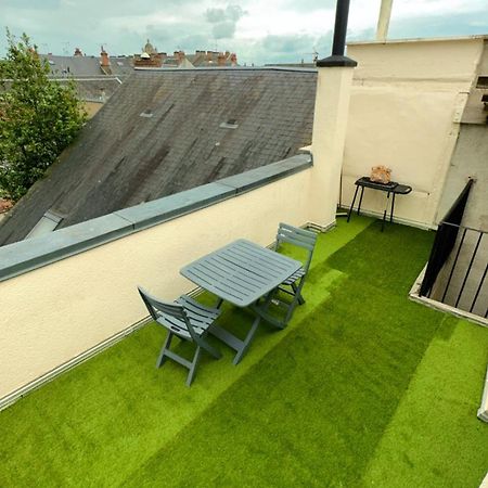 Le Rooftop - Terrasse Vue Cathedrale - Netflix Orléans Exterior foto
